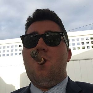 Meet your Posher, Dennies